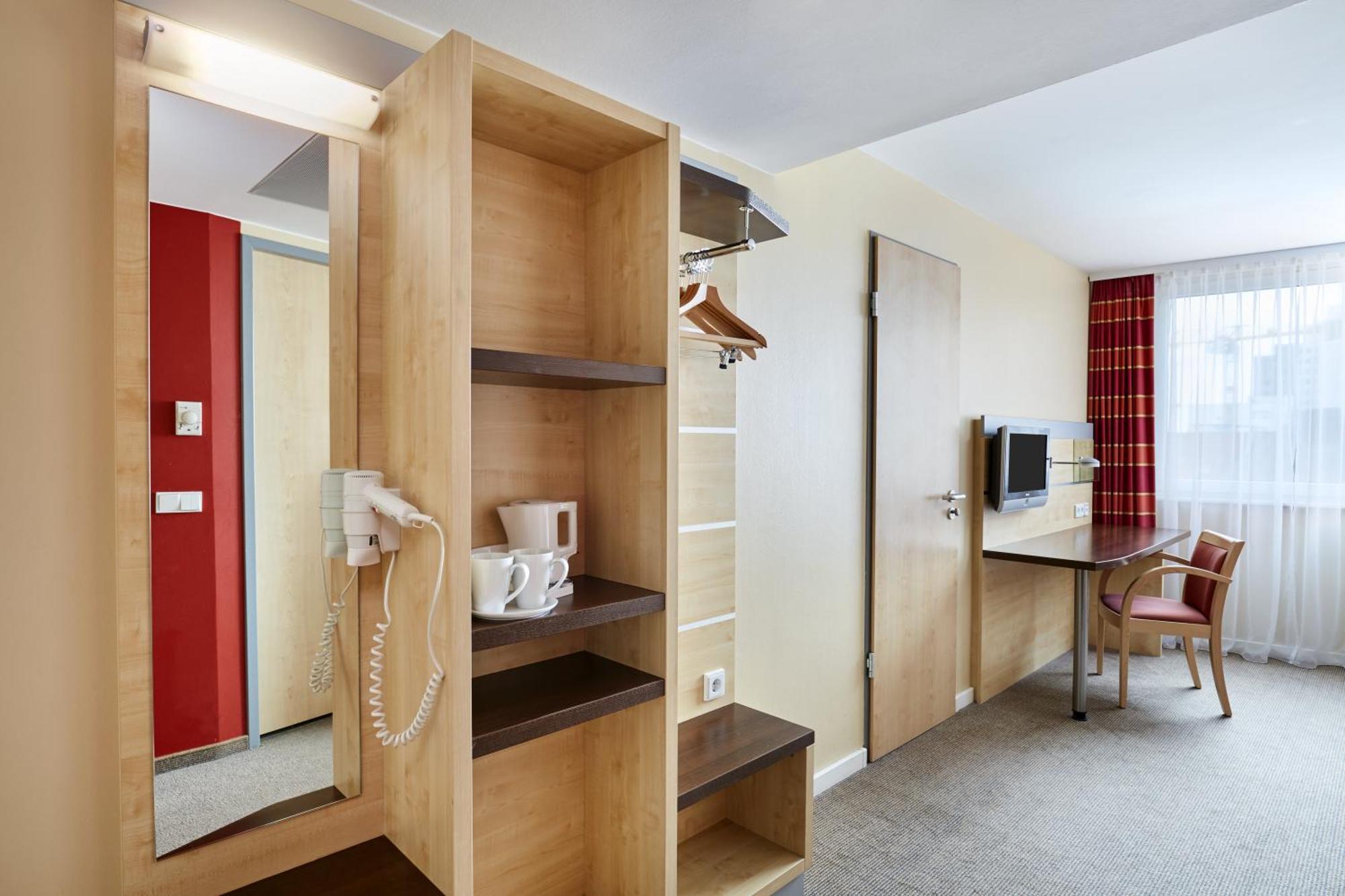 Holiday Express City Centre West 3* Berlin